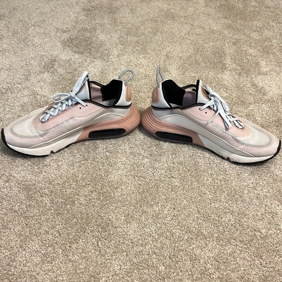 Nike Air Max 2090 - Picture 4 of 7